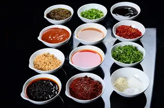 调味料火锅配料美食调味品辣椒酱葱姜蒜