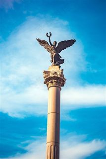 天津意园女神雕像