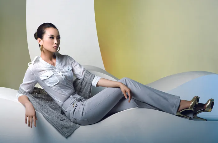 时装模特美女图片下载