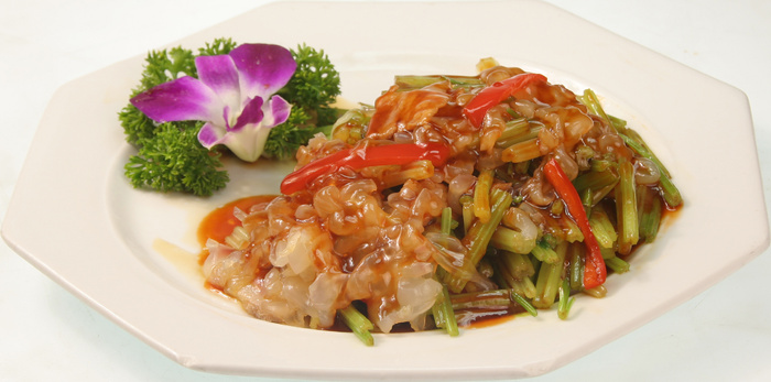 香芹炒蜇头（咸鲜）