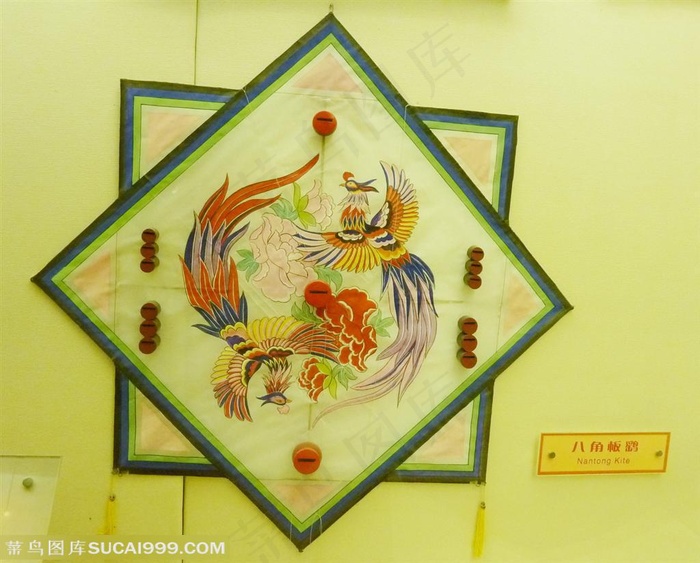 风筝之都 山东潍坊风筝博物馆八角板鹞风筝图片