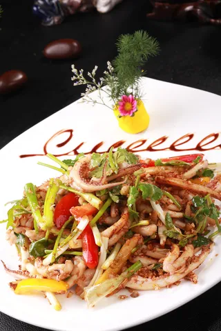 姜葱爆鱿鱼须38元一份 (2)