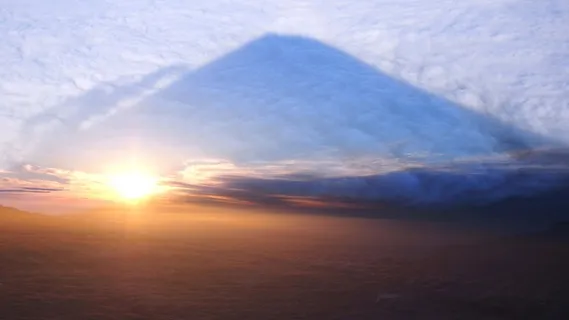 高清山水太阳图片