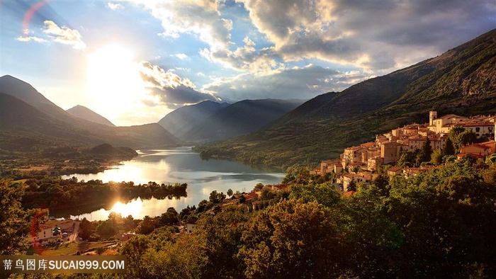 湖畔山脉风景画壁纸