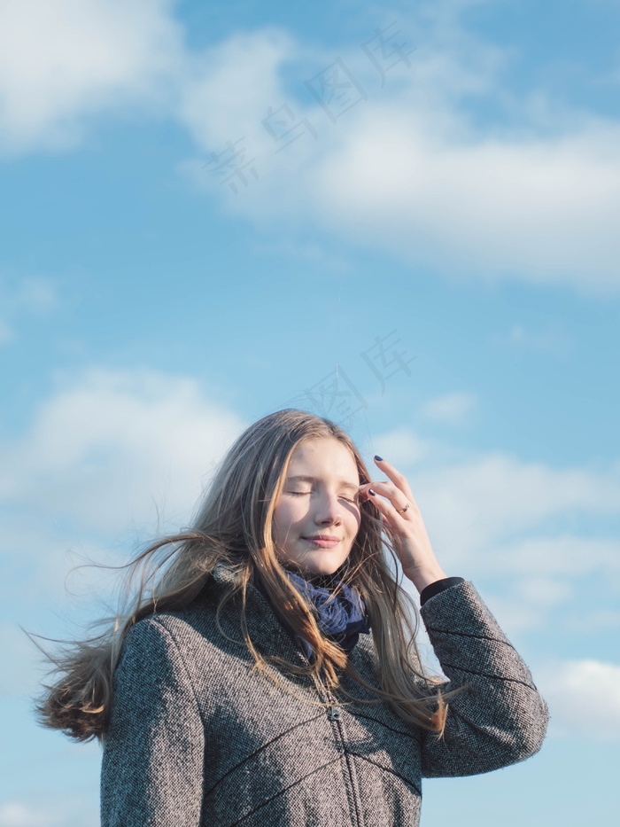 俄罗斯白人美女图片