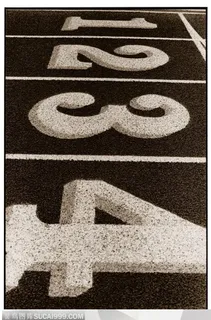 运动比赛-起跑线的数字 运动比赛-起跑线的数字