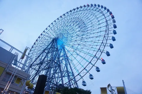 日本旋转摩天轮图片 日本旋转摩天轮图片