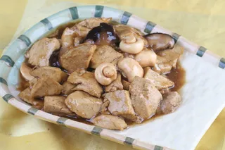 三菇烧豆腐10元 (1)