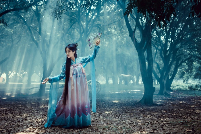 清新唯美可爱的女孩摄影图片