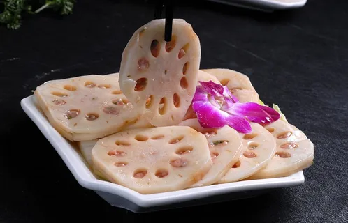 特色菜脆藕牛肉莲藕火锅配菜美食设计素材