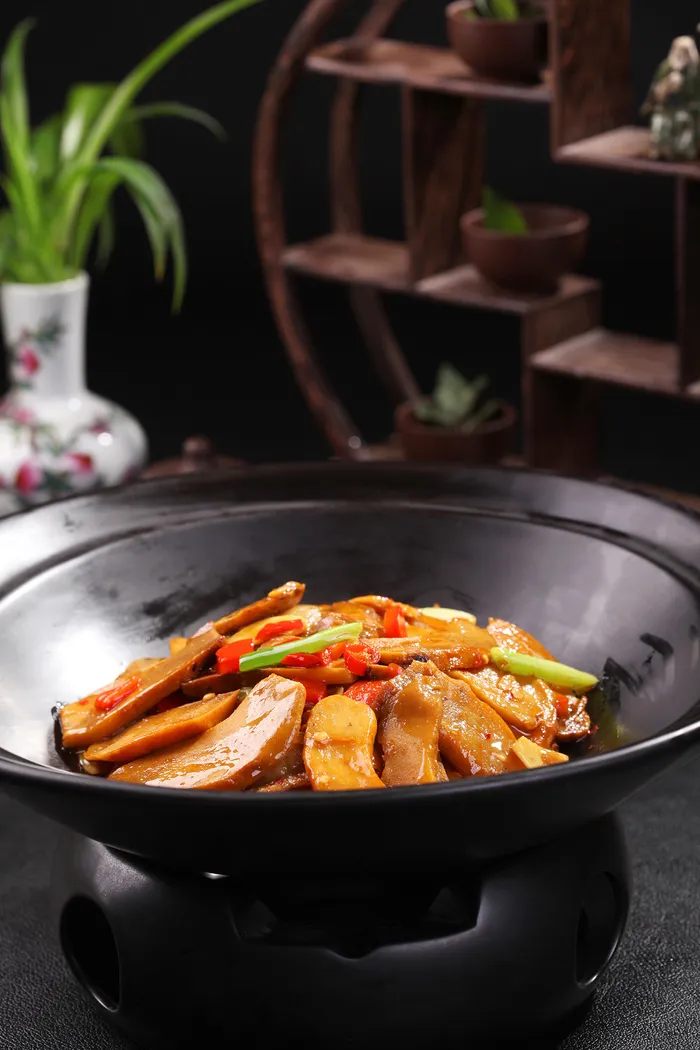 砂锅牛肝菌 (1)