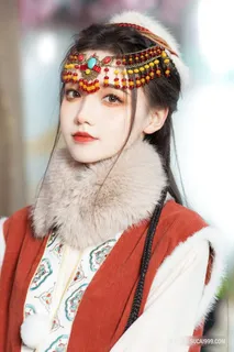 唯美可爱的青春靓丽的古装古风少女写真图片