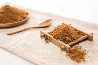 红糖黑糖勺子摄影