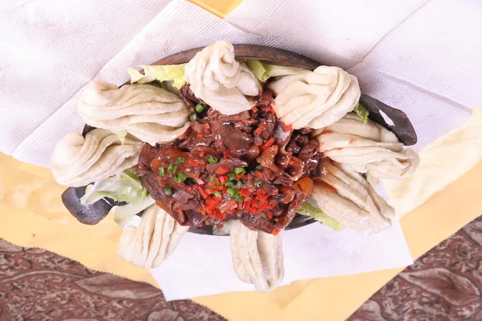 铁锅驴肉沾卷 (1)