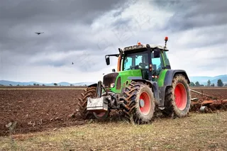 农田农用机械大图