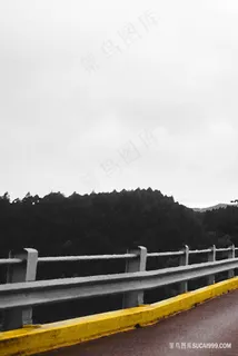唯美公路栏杆风景画 唯美公路栏杆风景画