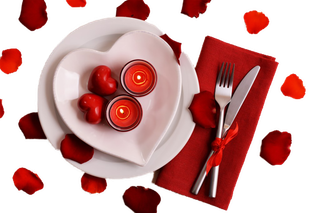 瓷盘子爱心情人节