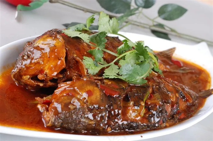 红烧鲫鱼美食图片