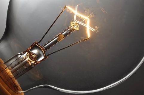 创意灯泡主题高清图片