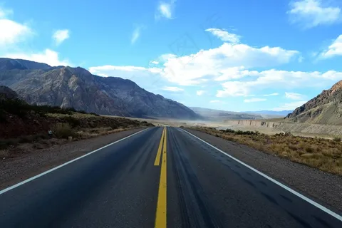 公路景色高清摄影图片 公路景色高清摄影图片