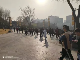 清新祥和长安老人晨练片