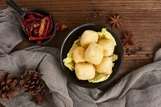 黄色豆腐泡油豆腐麻辣烫