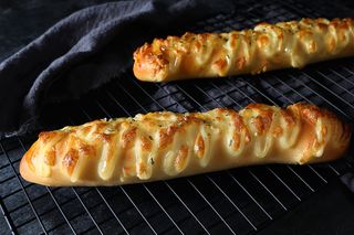 蛋糕店小蛋糕慕斯美食甜品图片