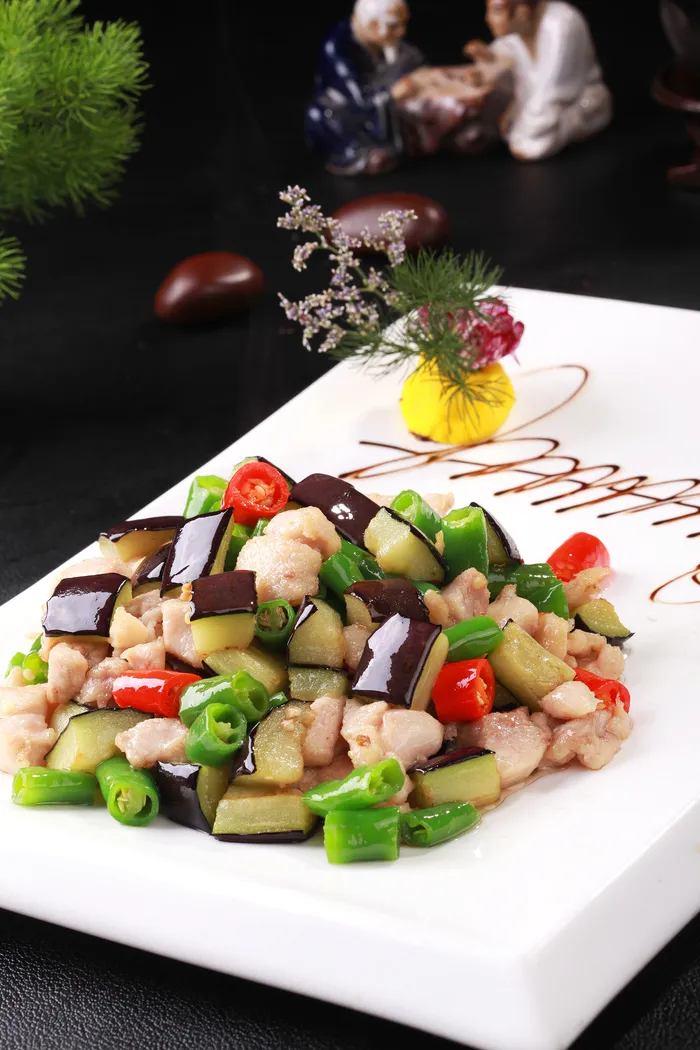 米椒茄子鸡38元一份 (2)