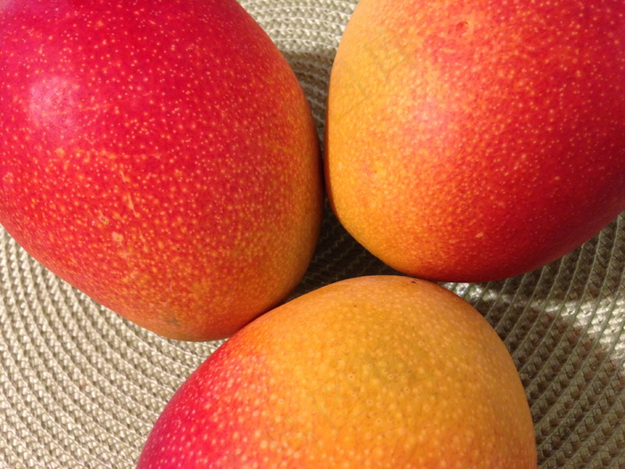 红贵妃芒果图片