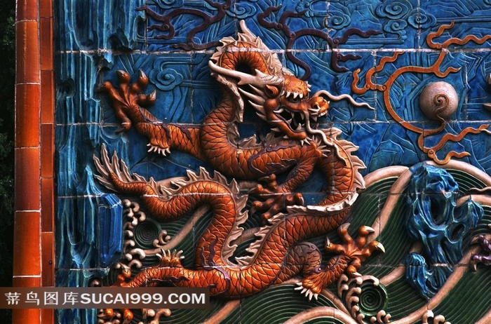 中国龙纹戏珠浮雕