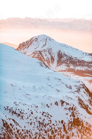 雪域高山风光图片