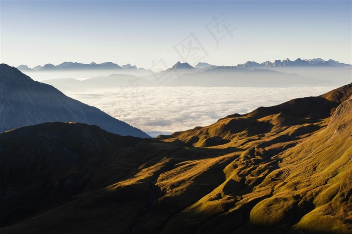 山间云雾美景
