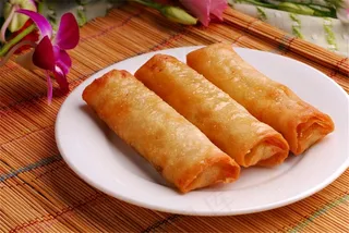 小吃韭黄春卷美食素材中华美食