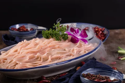 火锅菜品配菜鸭肠鹅肠鸡肠