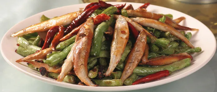 熏鱼四季豆 15元