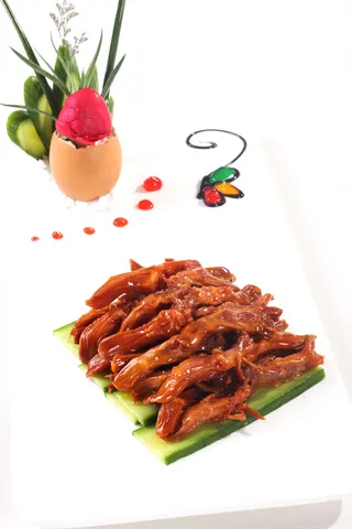 酱香鸭舌   68元一例 