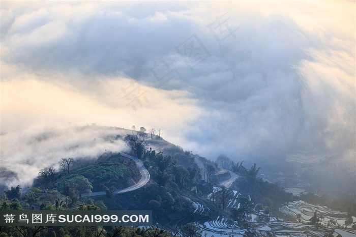 中国云南元阳梯田风景图