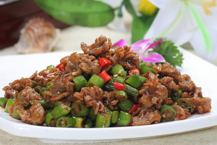 小米辣爆鸡胗 28元