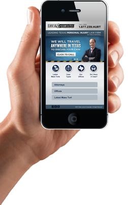 智能手机在手 PNG 图像免抠