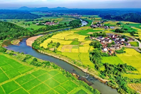 田野 田野风光 远山 山川 乡村 乡村风光 农村