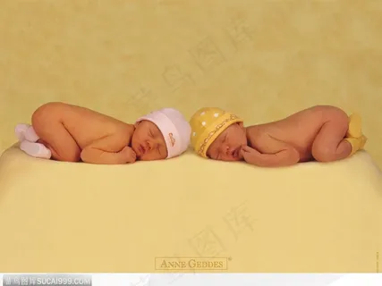 睡着熟睡的小婴儿