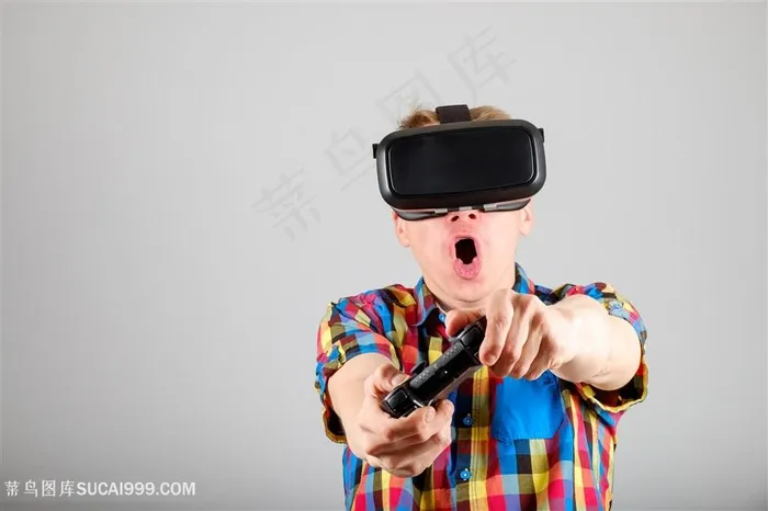 戴vr设备时尚男士