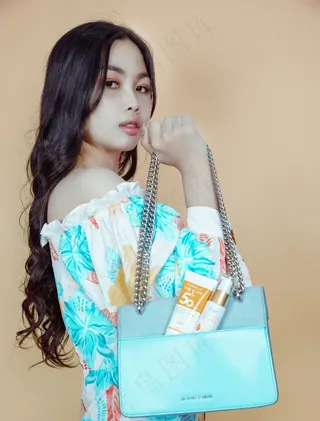 日韩精品尤物美女人体图片