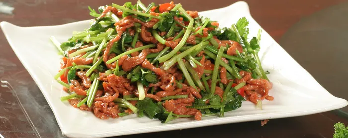 芫爆牛肉干8元