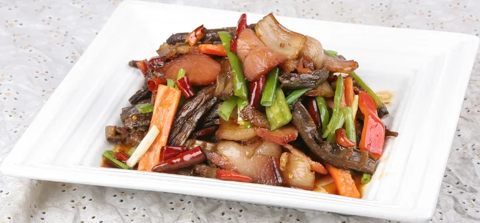 眼笋腊肉