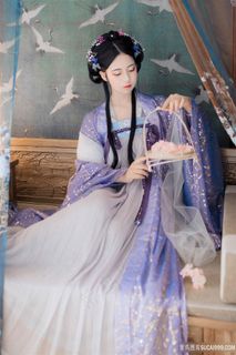 唯美画风古装汉服美女图片