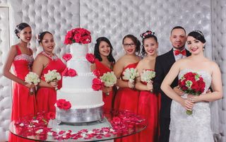 新娘新郎伴娘团图片