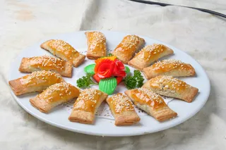 52金牌叉烧酥-何家煨锅