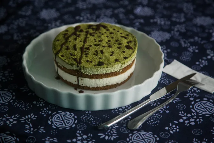 蛋糕店小蛋糕慕斯美食甜品图片