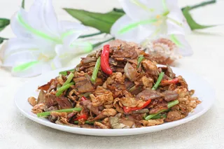 茄子干炒鸡蛋 10元